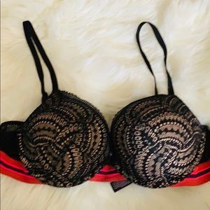 VS bra 36B